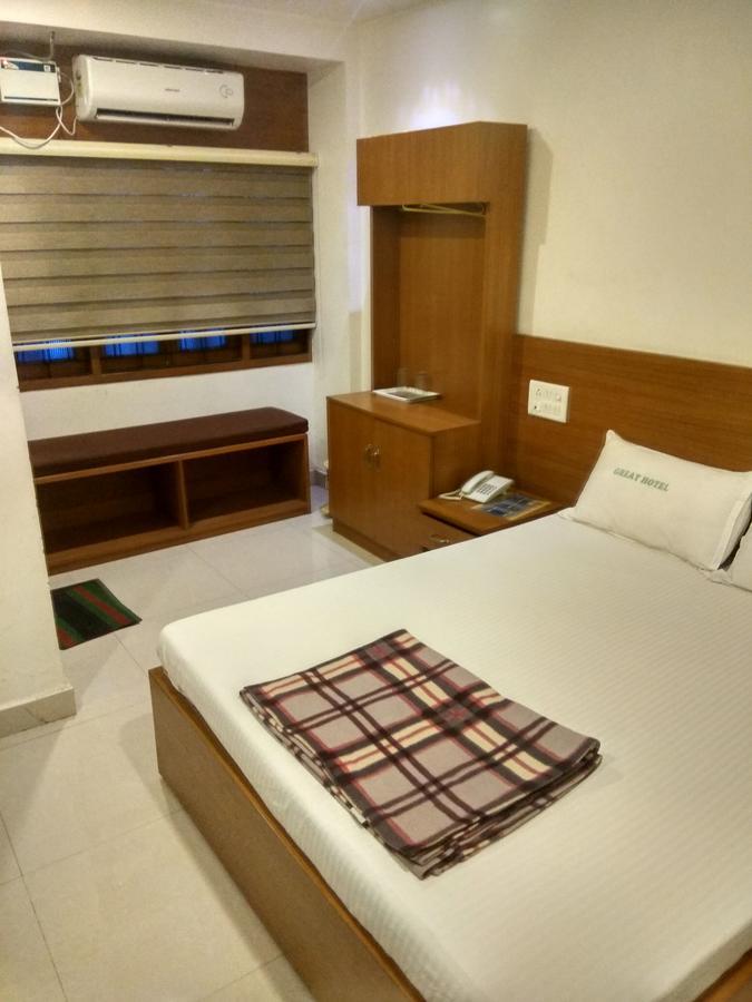 Great Hotel *
